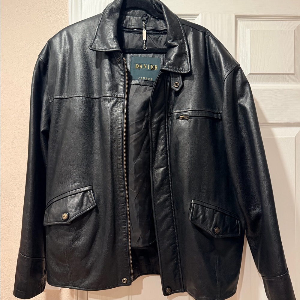 Danier Men's Black Leather Jacket